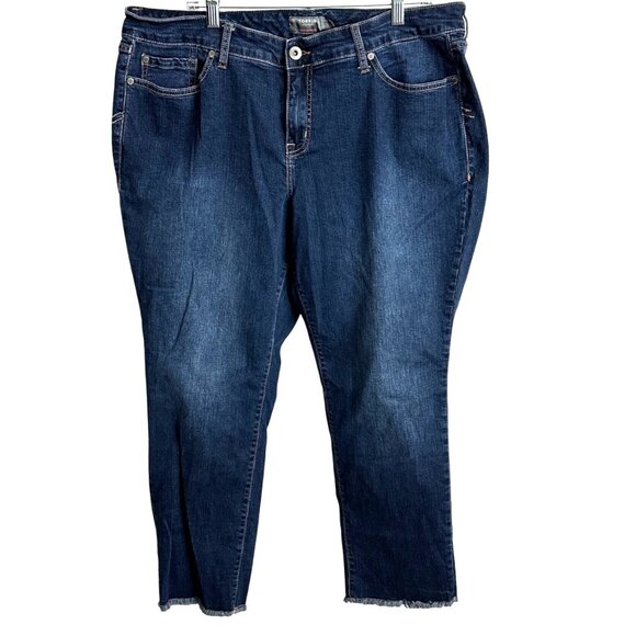 Torrid FeelTheFit Crop Boyfriend Vintage Stretch Jeans Size 20 - Picture 3 of 13